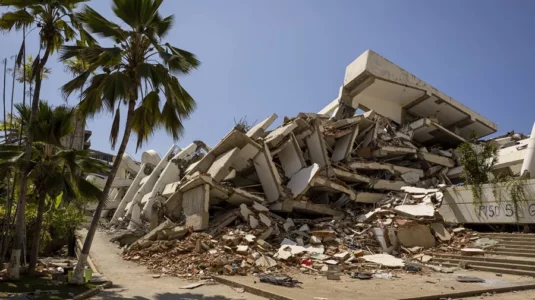 Sube a 6.438 la cifra de muertos por el doble terremoto en Venezuela del 24 de junio
